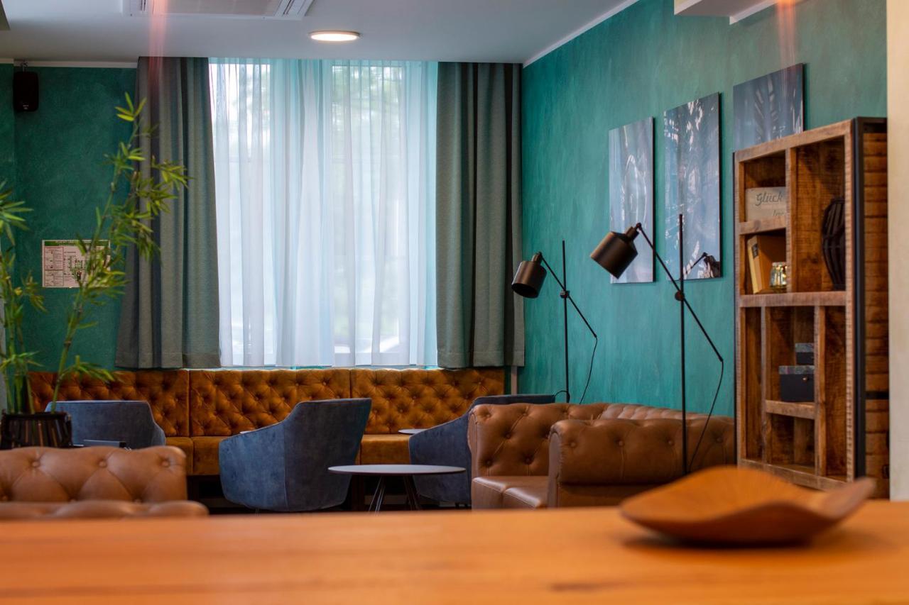 Trip Inn Hotel & Suites Есен Екстериор снимка
